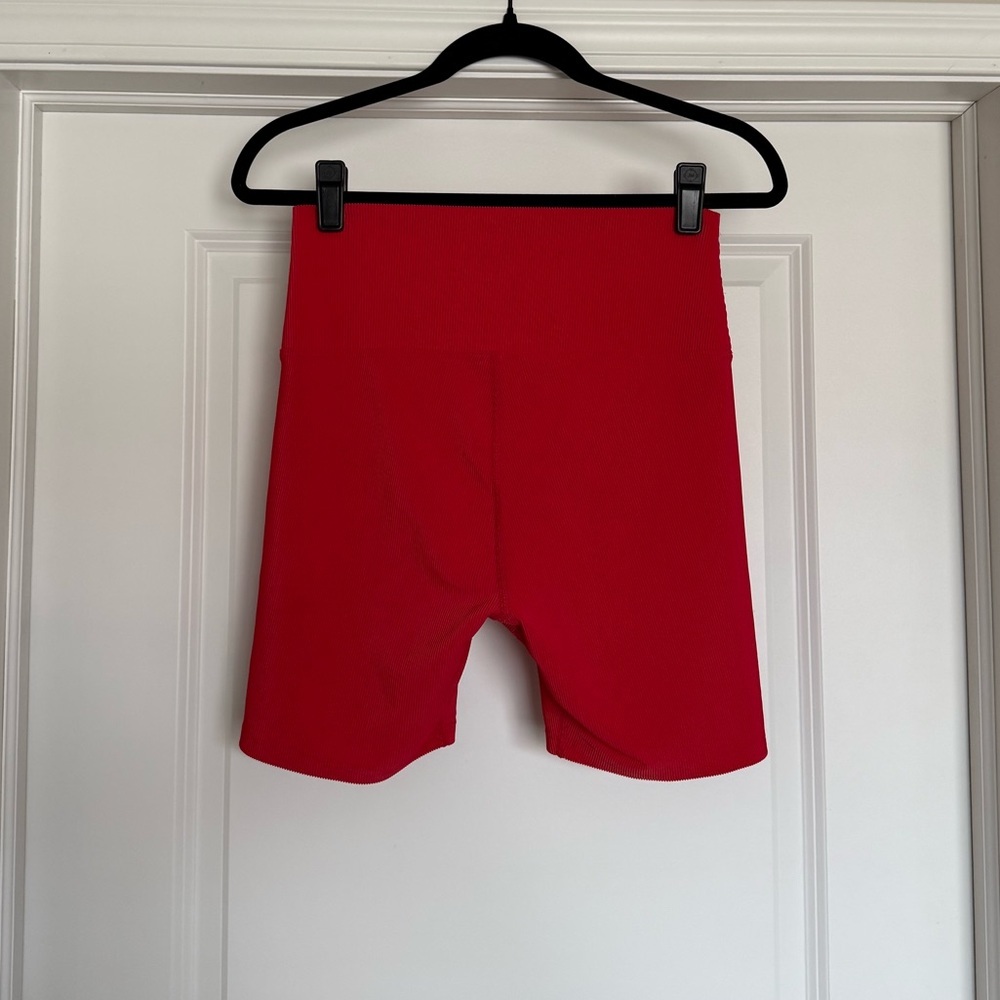 Beach Riot High Rise Ribbed Bike Shorts | L - Picture 4 of 8